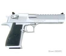 Magnum_Research_Desert_Eagle_DE44PC_44Magnum_Polished_Chrome