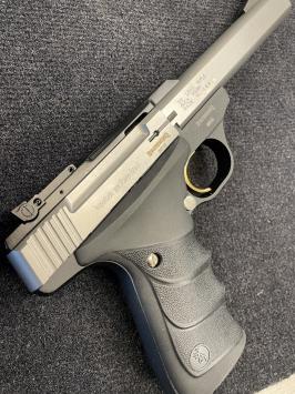 Browning_Buck_Mark_URX_stainless_Brasil