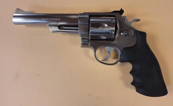 S&W_629-2