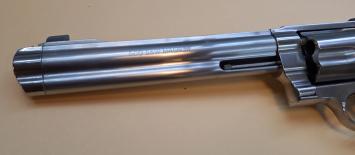 s&w500
