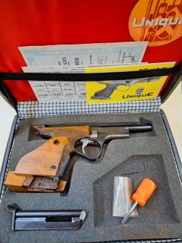 Unique-DES-69-U-22LR-Links